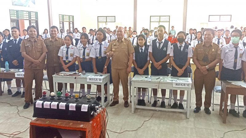 Bupati Taput Buka LCC Tingkat Kabupaten, SMP Swasta St. Maria Tarutung Juara Pertama.